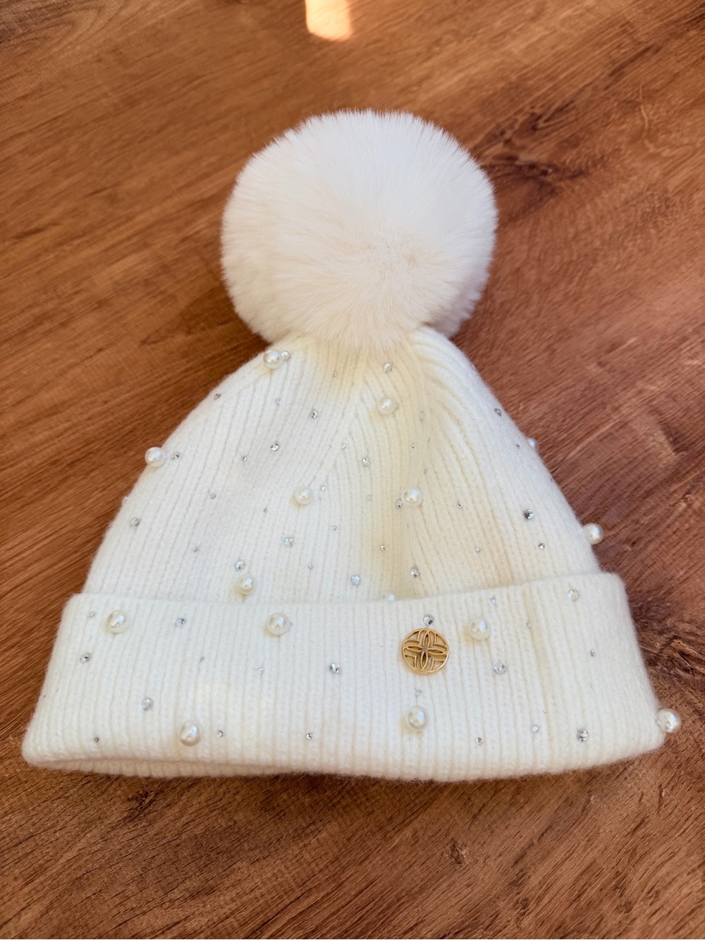 Lilly Pulitzer Ivory Pearl Pom Beanie Embellished Hat